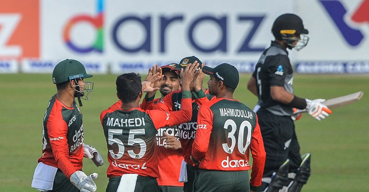 নিউজিল্যান্ডকে হারিয়ে নতুন ইতিহাস গড়ল টা