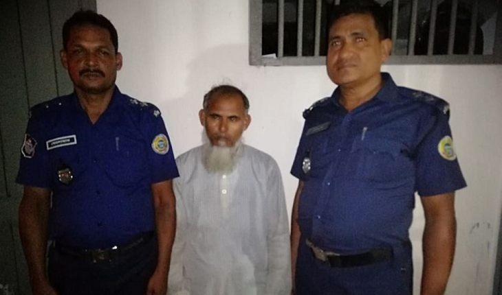 ভোলায় ৪৫ পিছ ইয়াবাসহ বৃদ্ধ গ্রেপ্তার