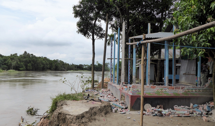টাঙ্গাইলে নদী ভাঙ্গনে নিঃস্ব ১০ টি পাটিয়