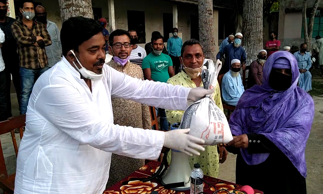 কাউন্সিলর প্রার্থী রোস্তম আলীর খাদ্য সাম