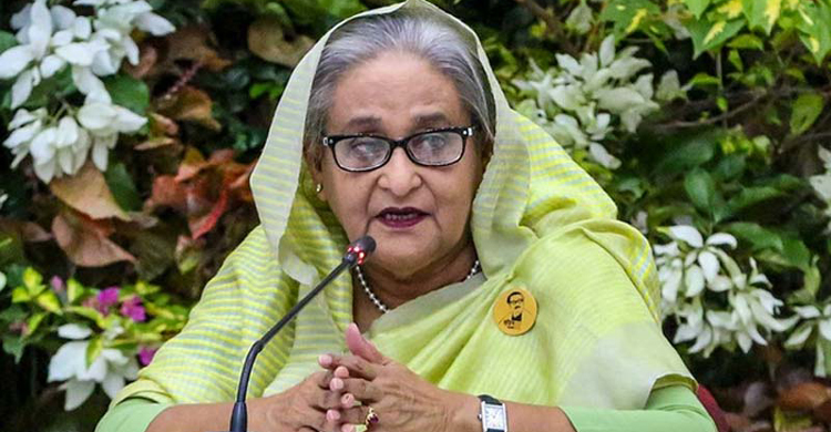 দুঃখী মানুষের মুখে হাসি ফোটাতে চাই : প্র