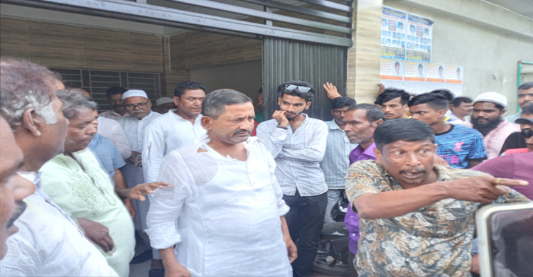 টাঙ্গাইল জেলা ট্রাক শ্রমিক ইউনিয়নে হামলা