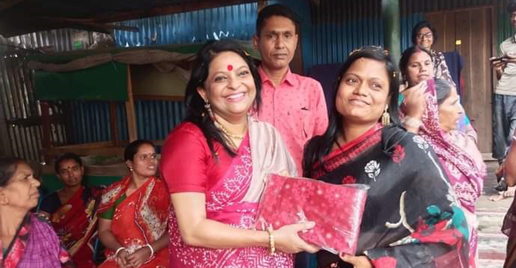 টাঙ্গাইলে শারদীয় দুর্গোৎসবে মহিলা ভাইস চ