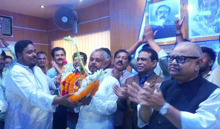 আকরাম হোসেন কিসলু টাঙ্গাইল সদর উপজেলা পরিষদের ভাইচ-চেয়ারম্যান পদপ্রার্থী আকরাম হোসেন কিসলু টাঙ্গাইল সদর উপজেলা পর