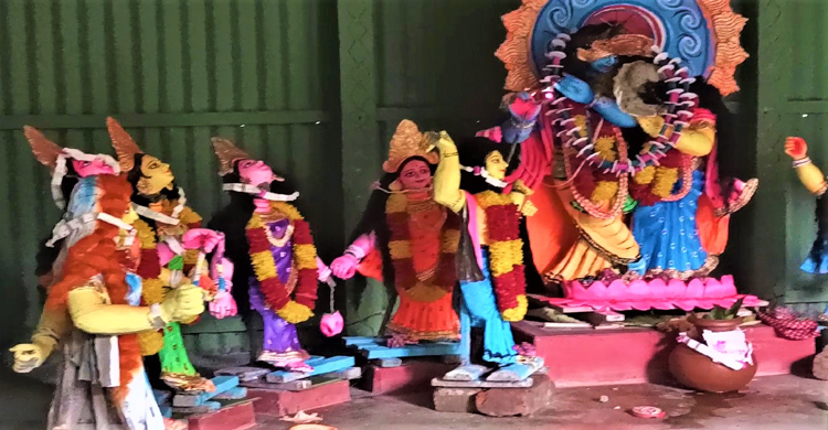 এলেঙ্গায় রাধাগোবিন্দ রাসলীলা মন্দির